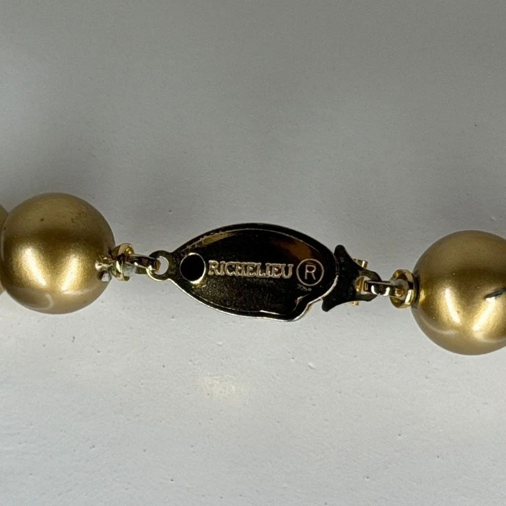 Richelieu Vintage Gold Faux Pearl Strand Necklace Choker Clasp 18 Inch 60s